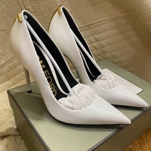 Tom Ford white pumps NIB